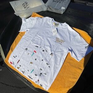 Gallery dept tee